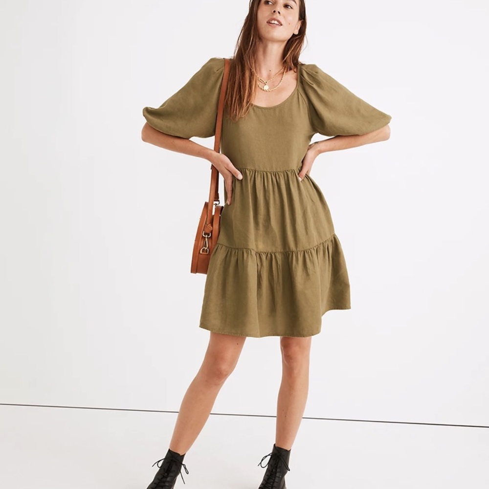 Puff sleeve, tiered dress